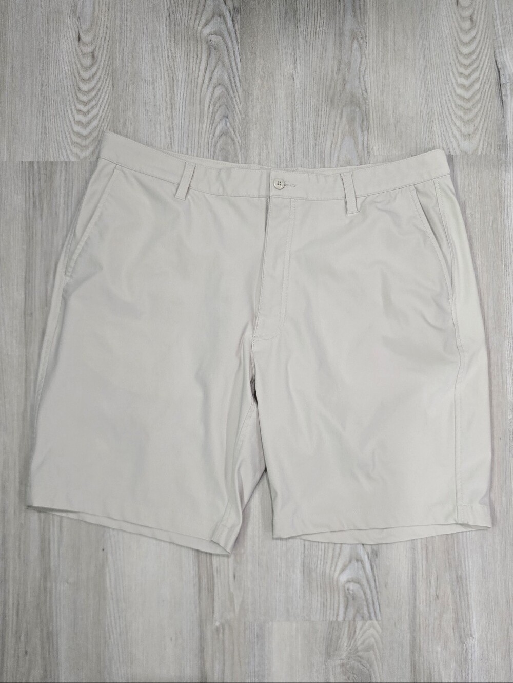 Footjoy Shorts Men’s 38 Light Beige Lightweight Golf Performance Stretch
